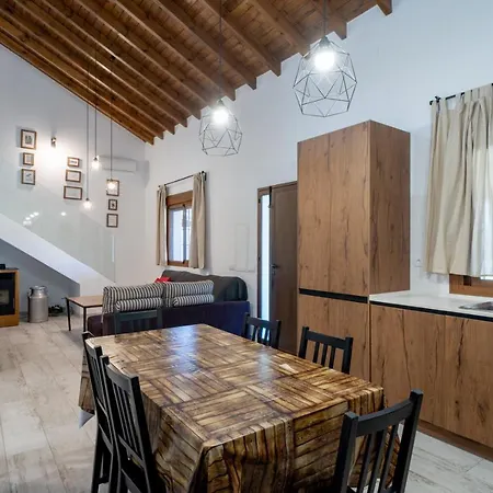 Holiday home De Diseno Con Piscina Y Barbacoa *